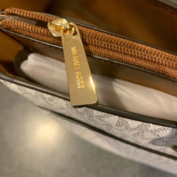 MICHAEL KORS JET SET LARGE TOTE BAG VANILLA SIGNATURE - Picture 4 of 10